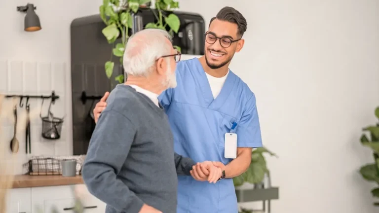 Caring for Elderly Parents at Home: Finding Balance in Erbil
